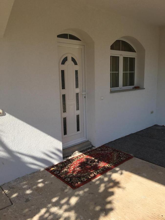 Apartman Put Svete Kate Raslina Εξωτερικό φωτογραφία